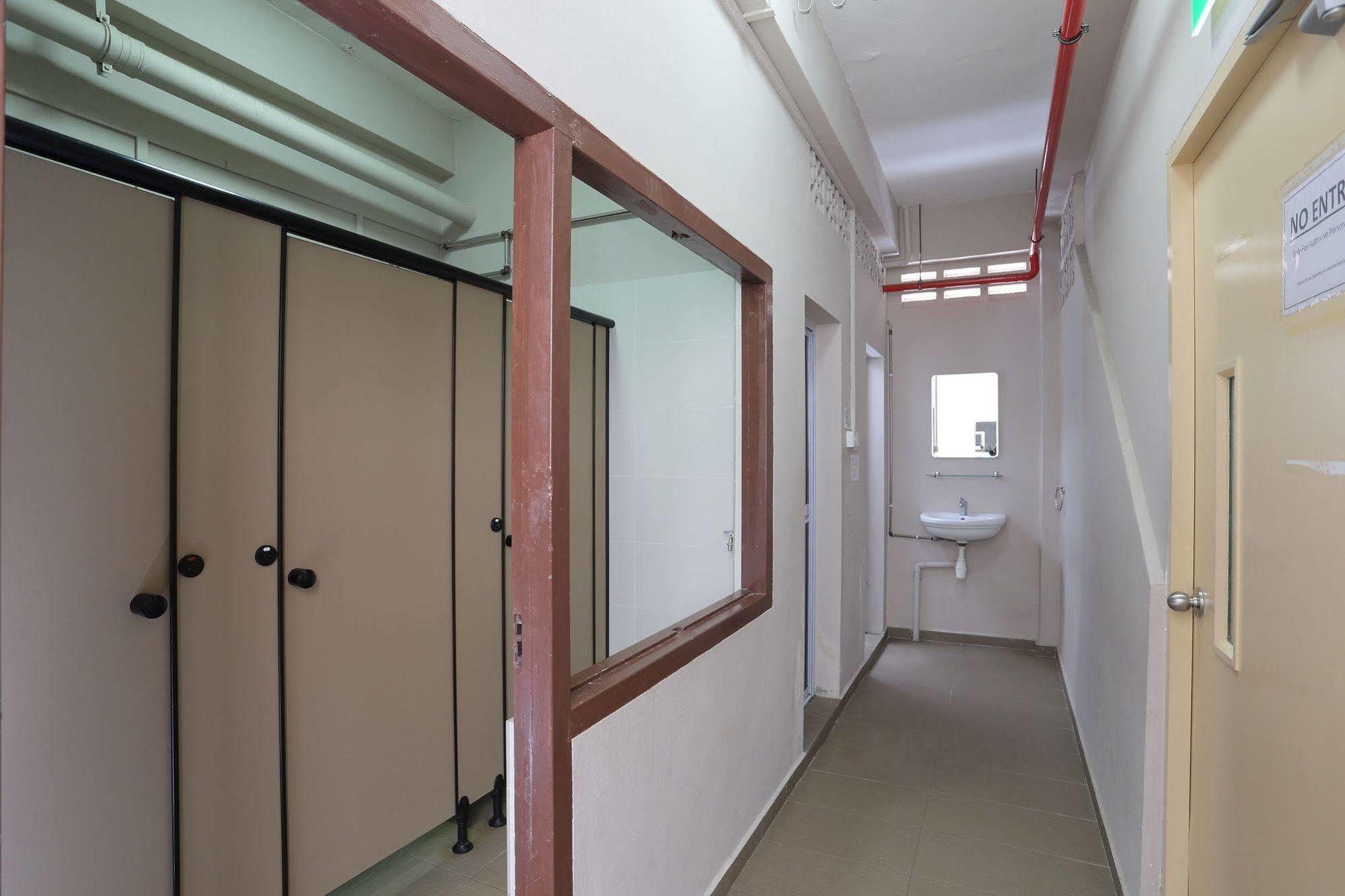 Gusti Bed & Breakfast Singapore Buitenkant foto
