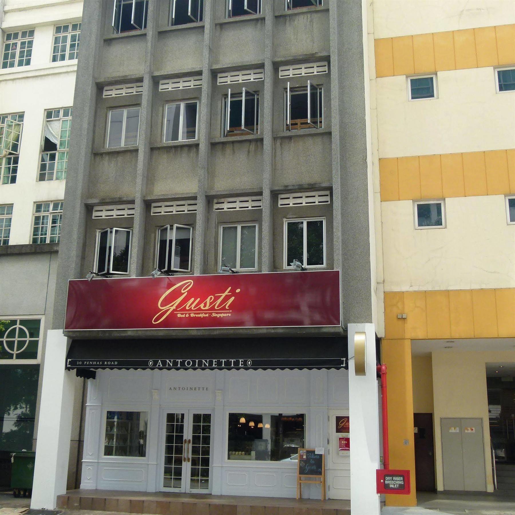 Gusti Bed & Breakfast Singapore Buitenkant foto